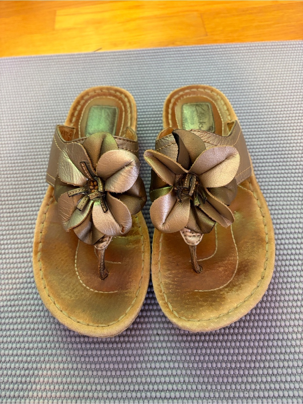 Clarks Bronze Floral deco Sandals flip flops